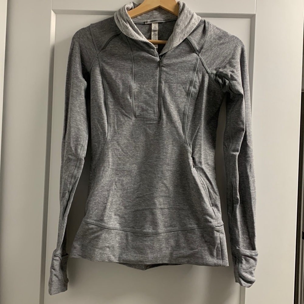 Lululemon running top - Picture 1 of 5